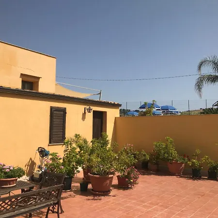 Baglio Pocoroba Farm stay Calatafimi