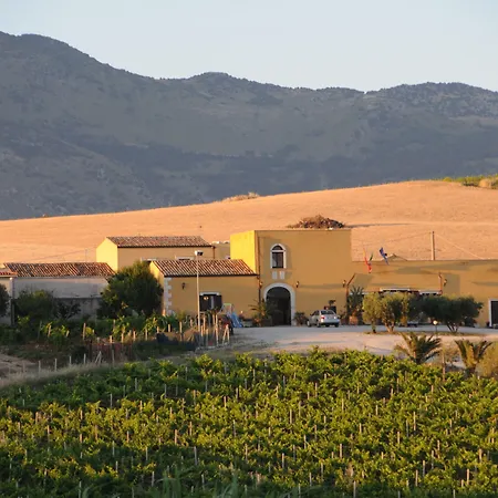Baglio Pocoroba Agroturismo *